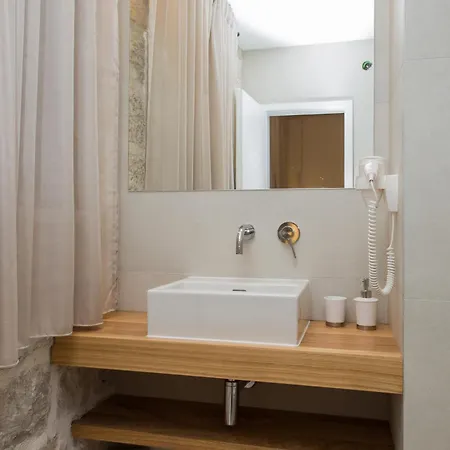 Hotel Bifora Heritage 4*
