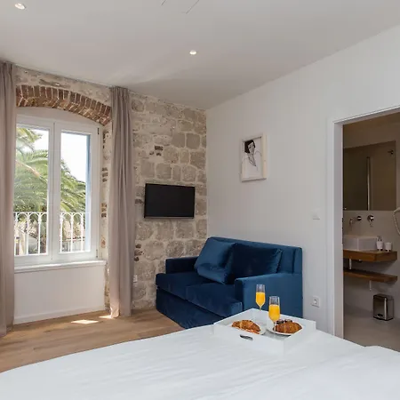 Hotel Bifora Heritage Trogir