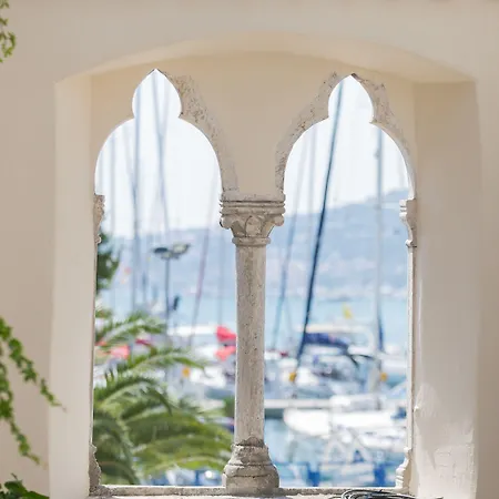 Bifora Heritage 4*