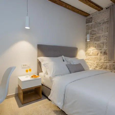 Bifora Heritage 4* 트로기르