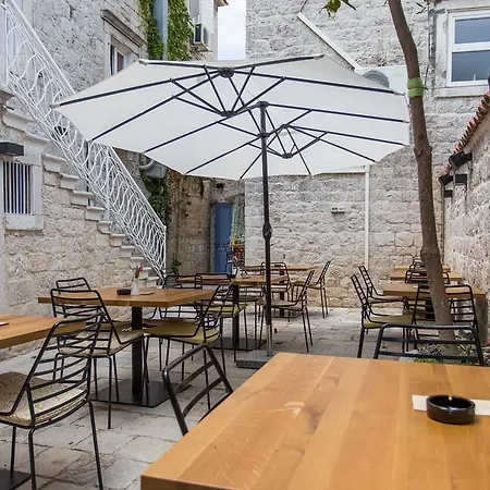Hotell Bifora Heritage 4*