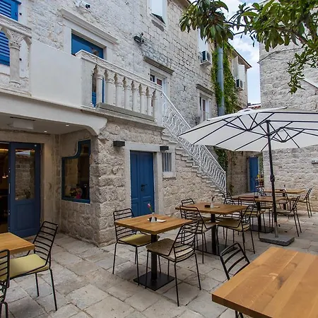 Bifora Heritage Trogir