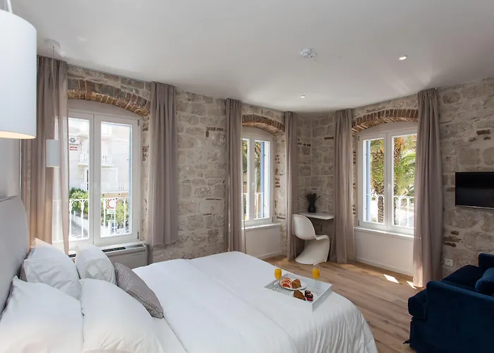 Bifora Heritage 호텔