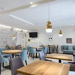 Bifora Heritage 4* 트로기르