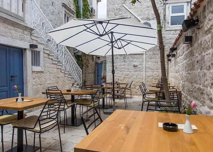 Hotel Bifora Heritage 4*